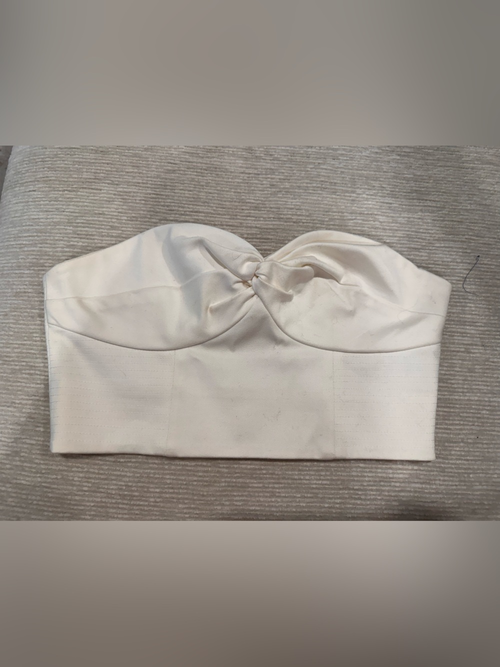 AMUR Miray Crop Top